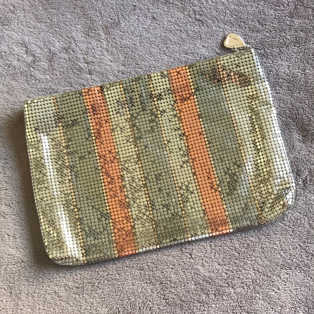 Vintage Whiting and Davis Clutch